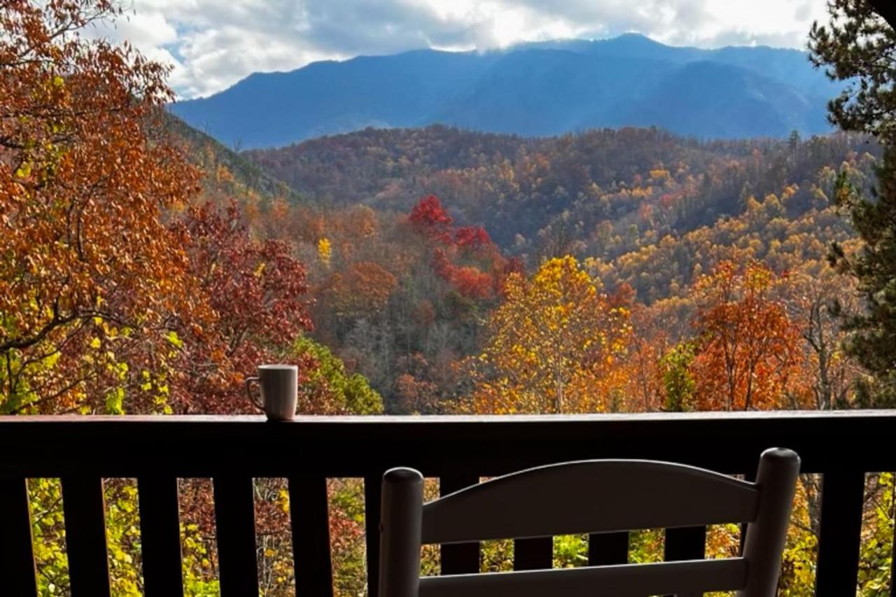 Vila Triple Mountain View Gatlinburg Exteriér fotografie
